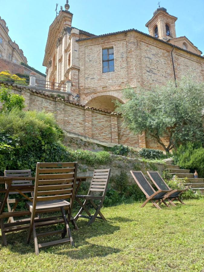 Апартаменти Il Giardino Di Olivia Guarene Екстер'єр фото